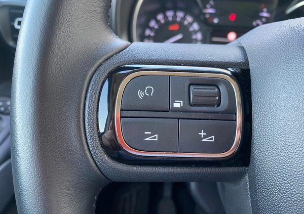 Toyota Proace City Verso cena 101000 przebieg: 30660, rok produkcji 2020 z Kalisz małe 596